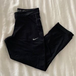 Nike 3/4 Crop Pants